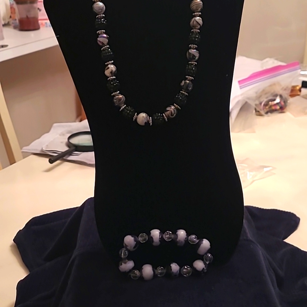Necklace and Bracelet Set